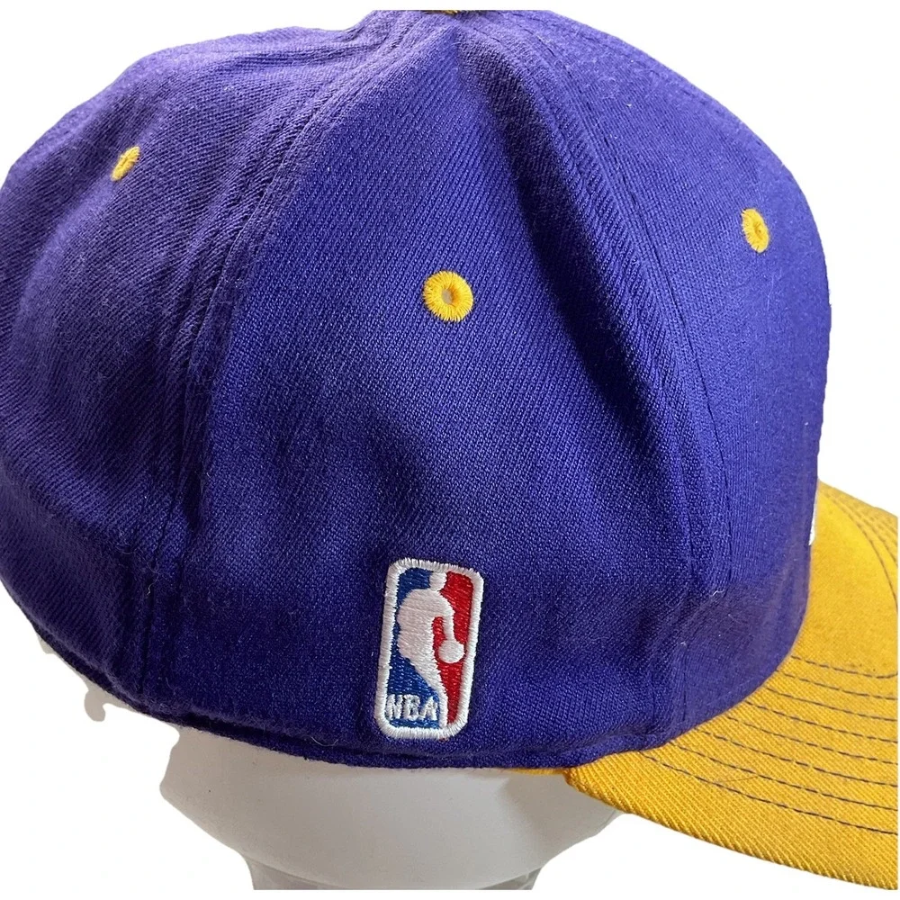 Vintage Los Angeles Lakers Adidas Fitted Hat-‎ Purple/Gold- S/M